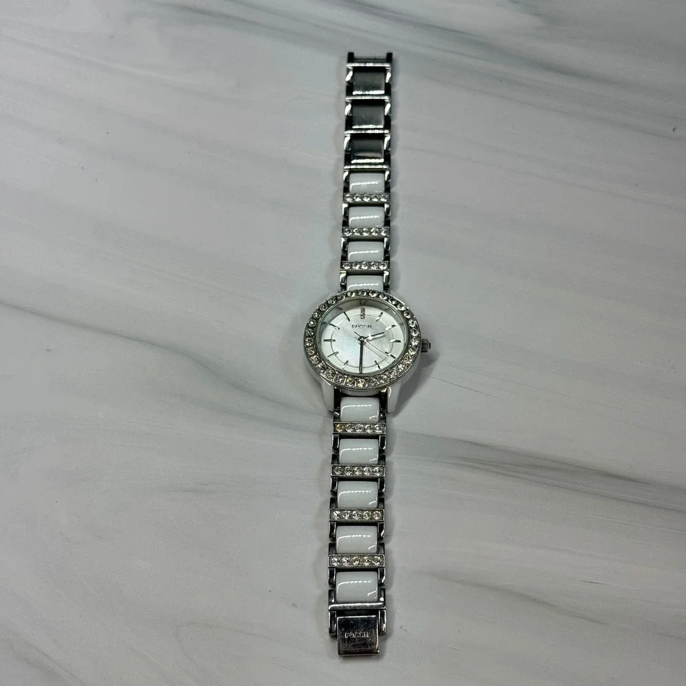 Fossil ce 1017